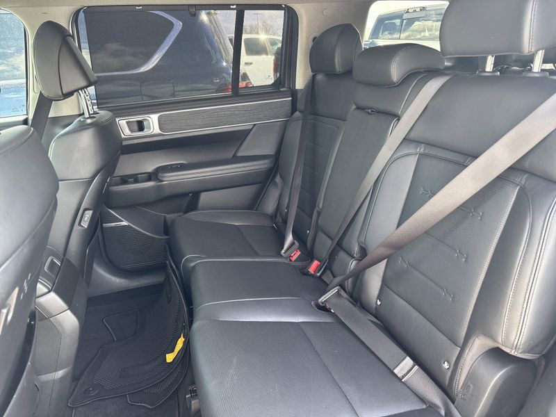 Used 2024 Hyundai Santa Fe LimitedImage 24