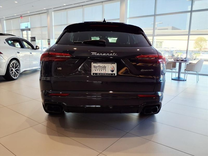 New 2026 Maserati Grecale ModenaImage 10