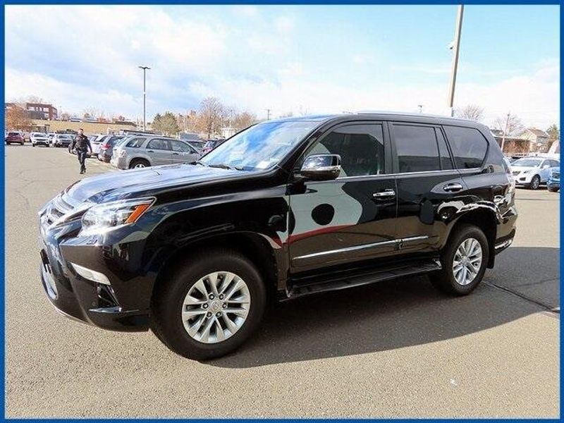 2019 Lexus GX 460 460Image 1