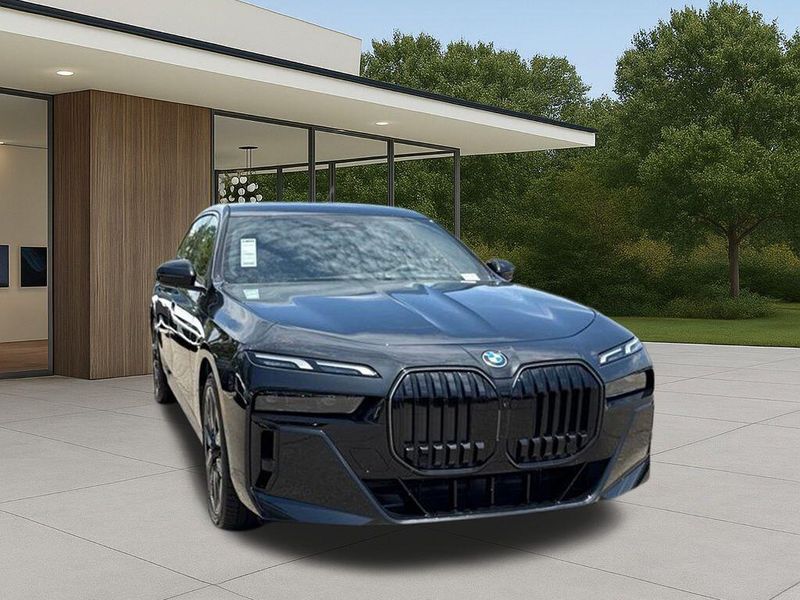 New 2026 BMW 7 Series 750e xDriveImage 5
