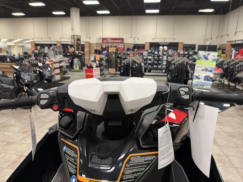 New 2025 Kawasaki JET SKI ULTRA 160LX-S Image 19