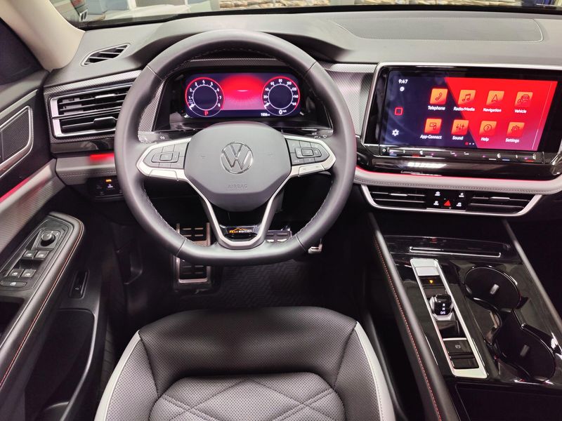 Used 2025 Volkswagen Atlas AWD Peak Edition w/SunroofImage 25