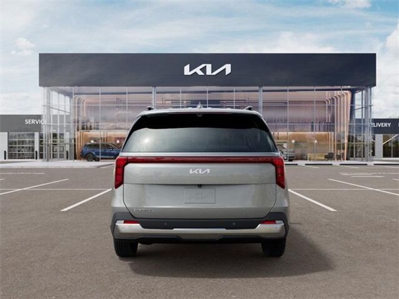 2025 Kia Carnival SXImage 5