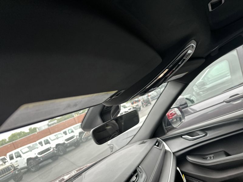 New 2025 Jeep Grand Cherokee L Altitude X 4x4Image 29