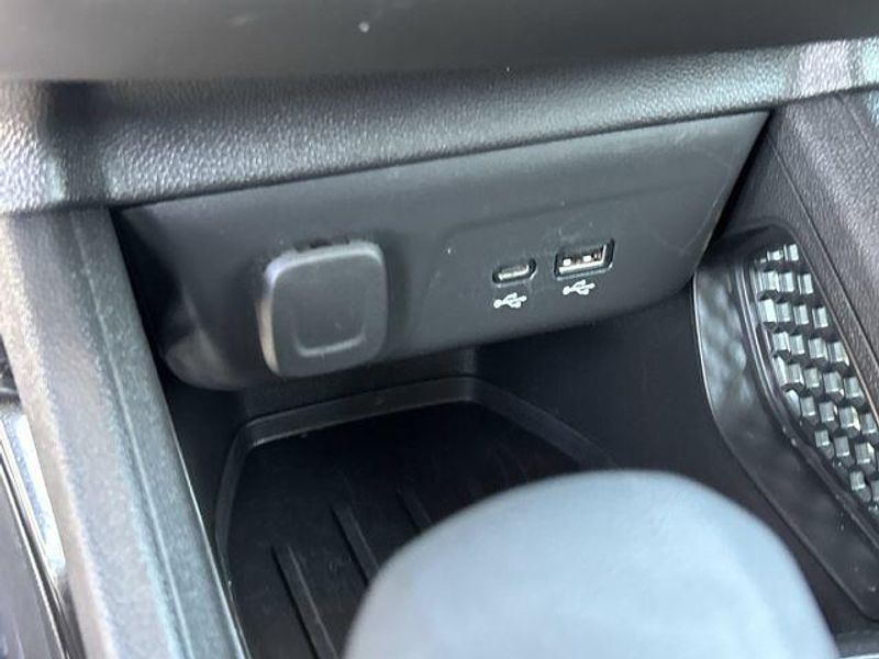 Used 2025 Chevrolet Trailblazer LSImage 27