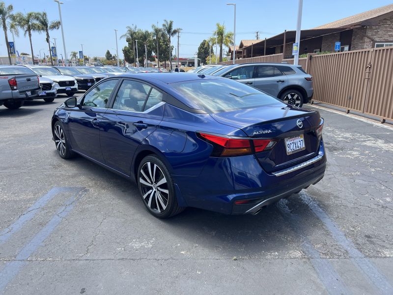Used 2022 Nissan Altima 2.5 SRImage 3