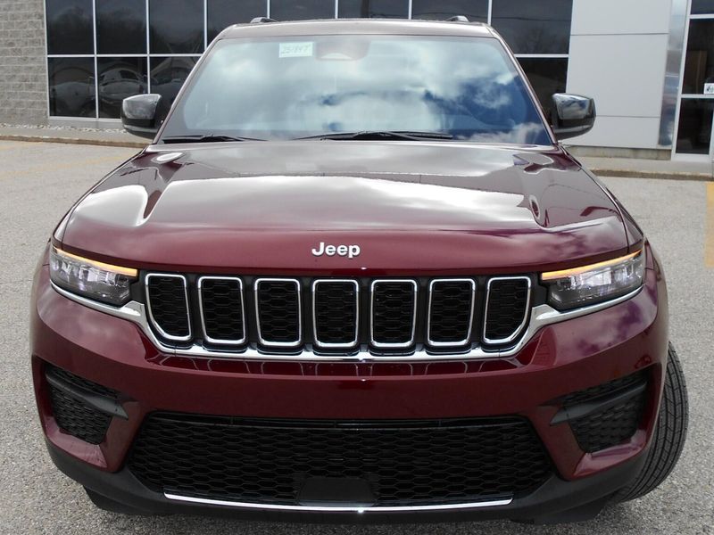2025 Jeep Grand Cherokee Image 25