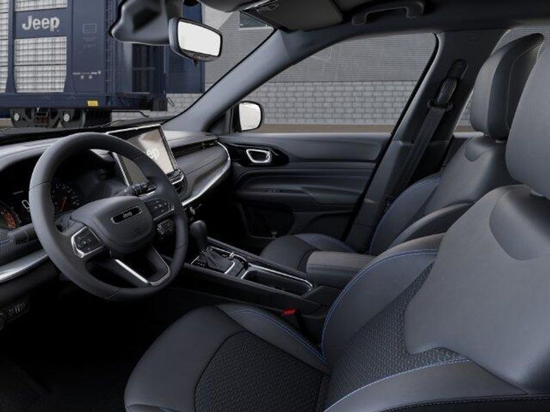 New 2026 Jeep Compass Latitude Altitude 4x4Image 22