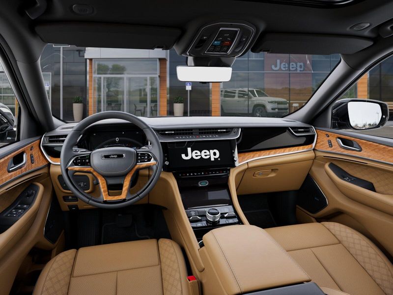 New 2026 Jeep Grand Cherokee L Summit 4x4Image 40