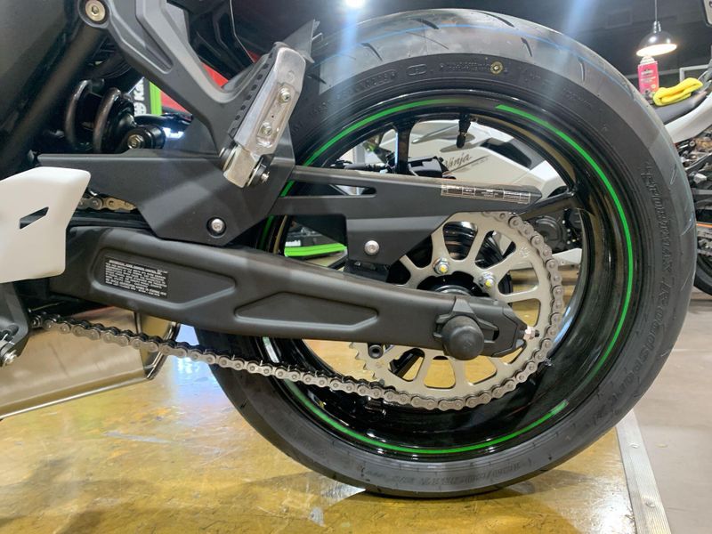 2025 Kawasaki NINJA 650 Image 11