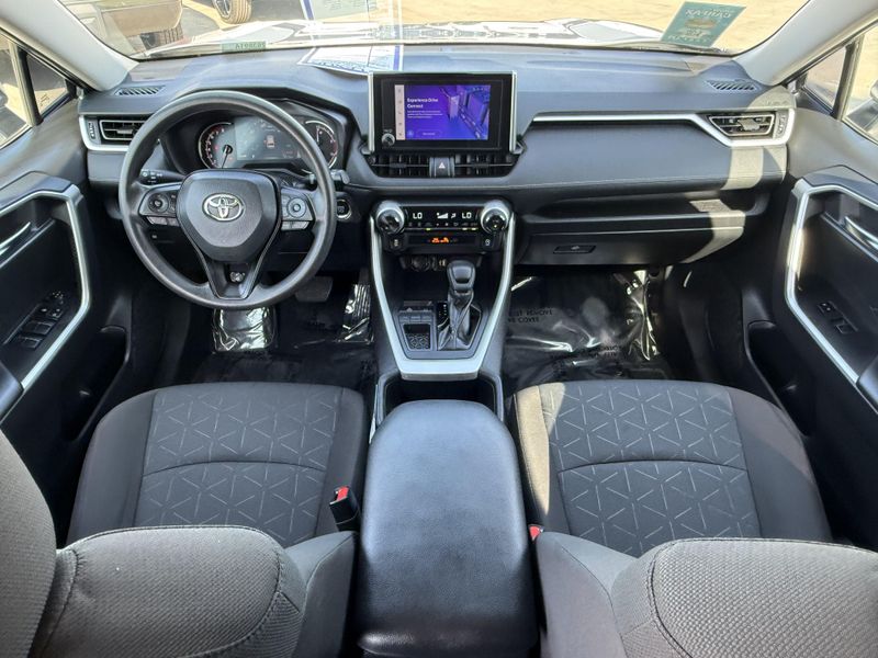 Used 2024 Toyota RAV4 XLEImage 28