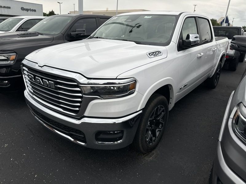 2025 RAM 1500 Laramie Crew Cab 4x4 5