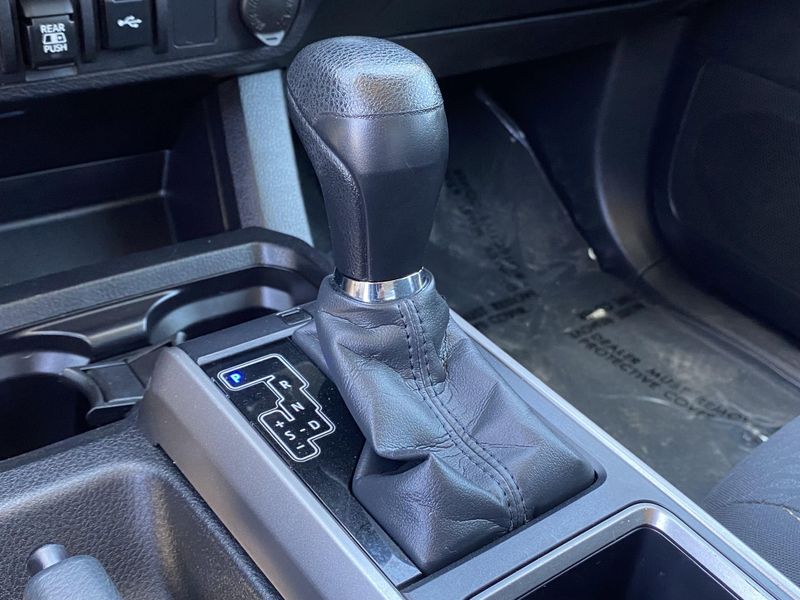 Used 2022 Toyota Tacoma SR5Image 23