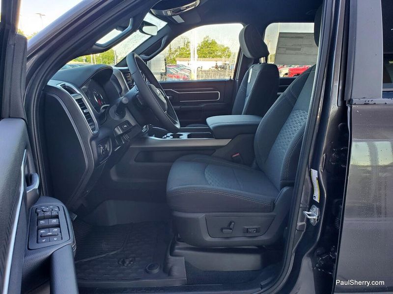 New 2026 RAM 2500 Big Horn Crew Cab 4x4 6'4' Box