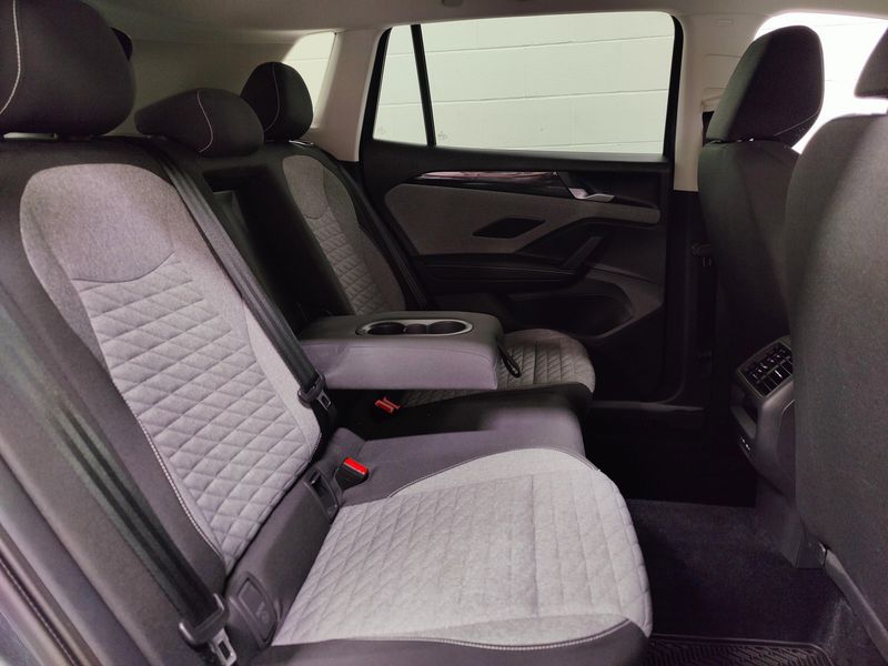 Used 2025 Volkswagen Tiguan S 4-Motion AWDImage 13
