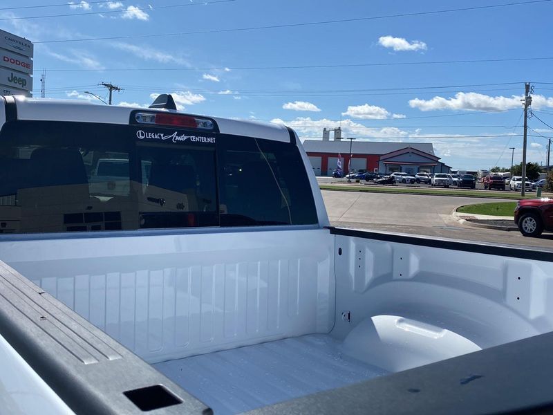 2026 Ram 1500 Laramie photo 19