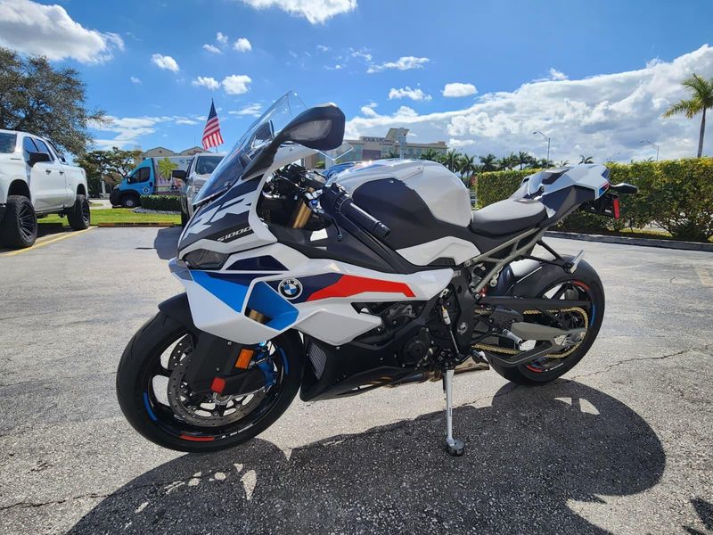2026 BMW S 1000 RRImage 4