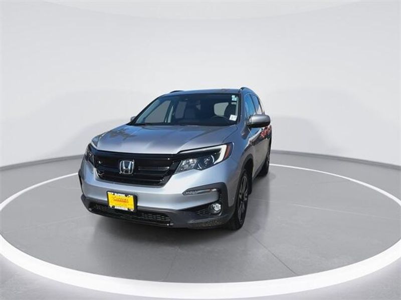 2022 Honda Pilot Special Edition photo 2