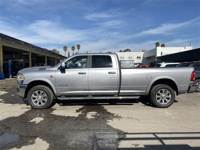 2020 RAM 3500 LaramieImage 2