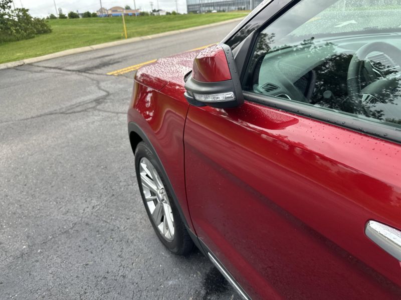 Used 2019 Ford Explorer LimitedImage 10