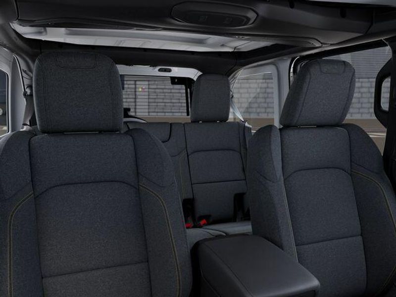 New 2026 Jeep Wrangler 4-door Sport SImage 26