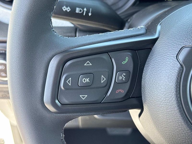 New 2026 Jeep Gladiator Sport S 4x4