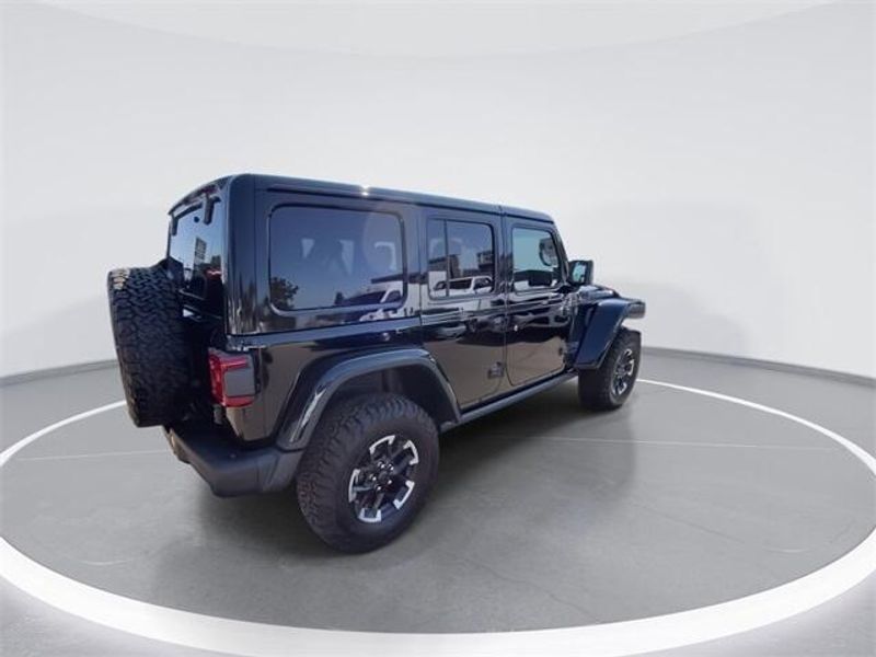 2024 Jeep Wrangler 4-door Rubicon X 4xeImage 8