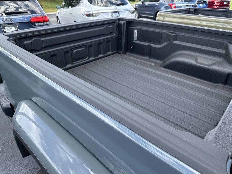 New 2025 Jeep Gladiator Rubicon X 4x4Image 7