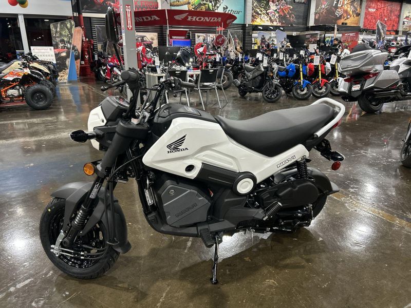 2025 Honda Navi Image 21