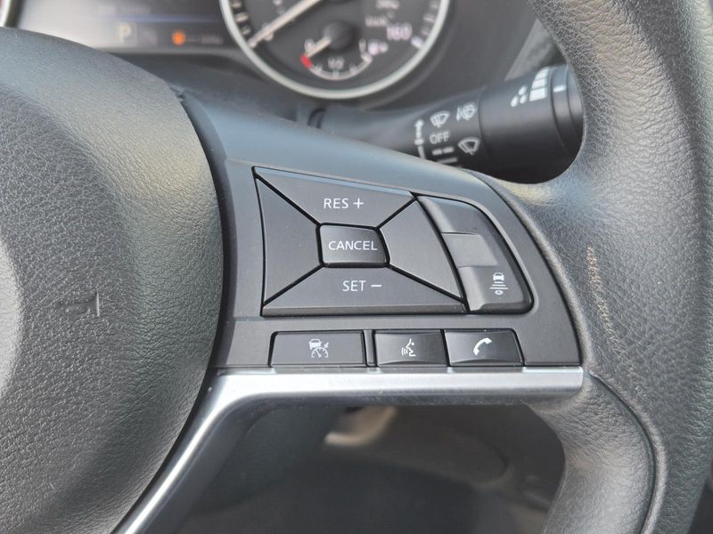 Used 2025 Nissan Sentra SV CVT