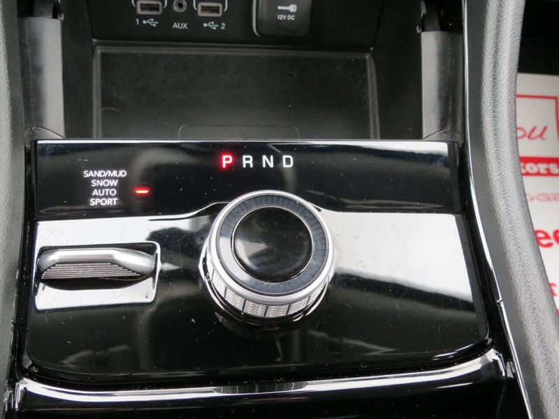 Used 2023 Jeep Grand Cherokee L Limited 4x4 4dr SUVImage 26