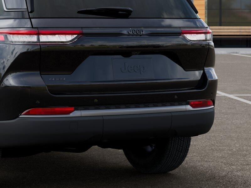 New 2026 Jeep Grand Cherokee Laredo Altitude 4x4Image 39