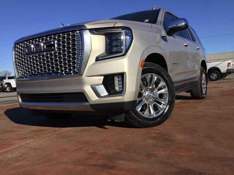 2021 GMC Yukon DenaliImage 24