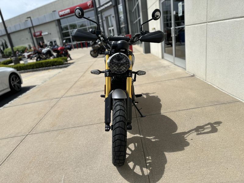 2025 Triumph SCRAMBLER 400 XImage 4