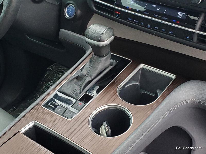 Used 2024 Toyota Sienna XLE