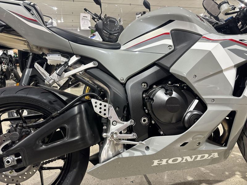 New 2026 Honda CBR600RR Image 22