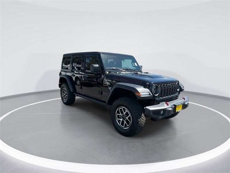 New 2025 Jeep Wrangler 4-door RubiconImage 2