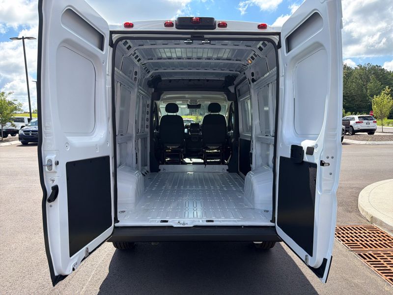 New 2026 RAM Promaster 1500 Tradesman Cargo Van High Roof 136