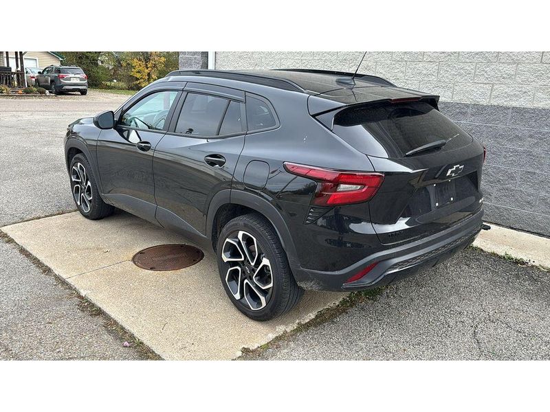 Used 2024 Chevrolet Trax 2RSImage 3