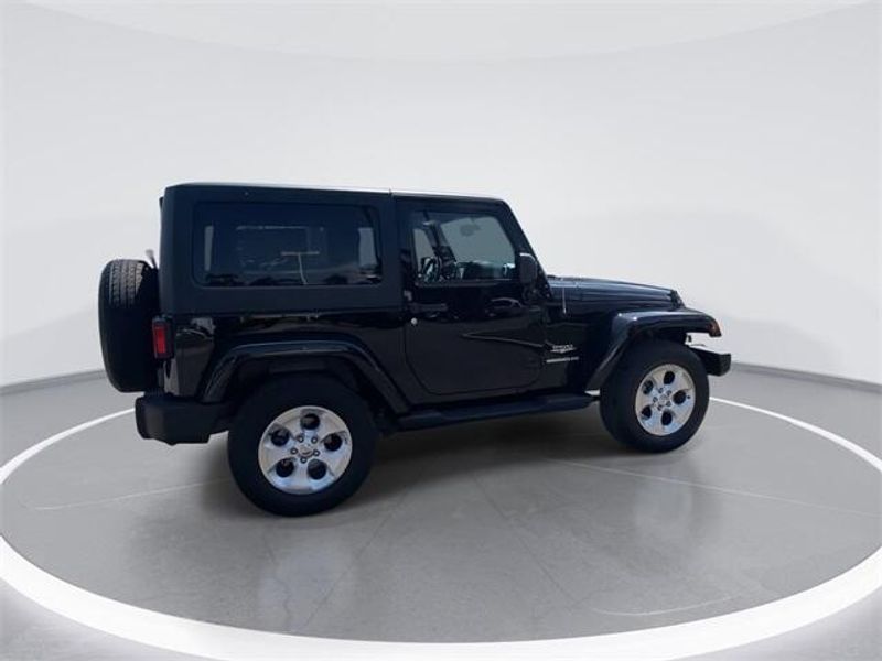 2015 Jeep Wrangler JK SaharaImage 5