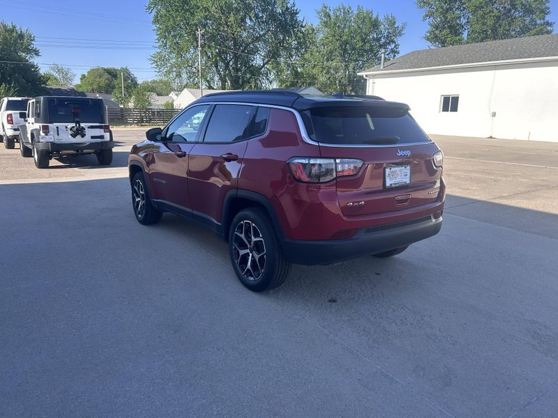 2025 Jeep Compass LimitedImage 6