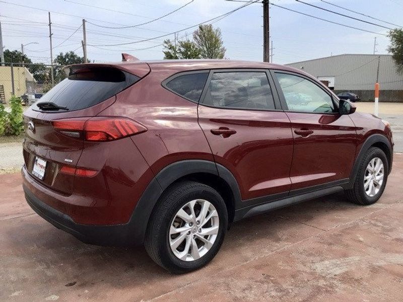 2020 Hyundai Tucson SEImage 5