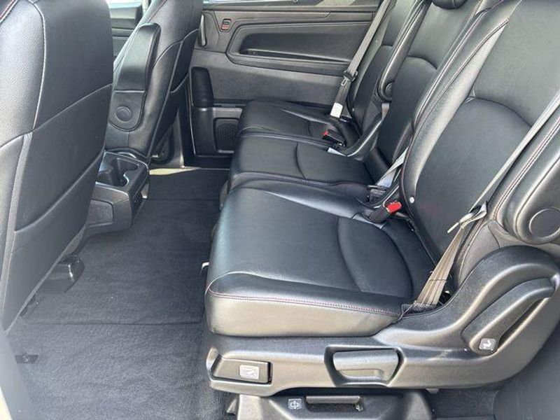 Used 2025 Honda Odyssey Sport-LImage 17
