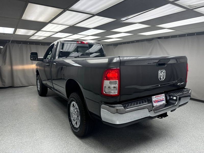 2024 RAM 2500 Tradesman Regular Cab 4x4 8