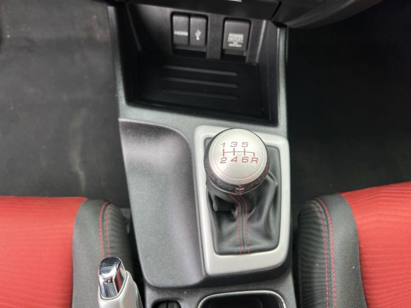 2015 Honda Civic Coupe SiImage 18