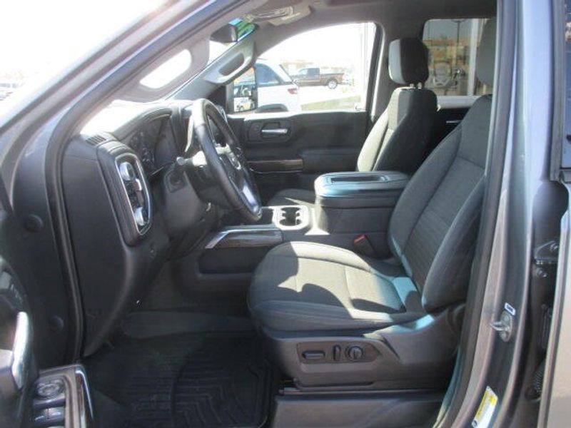Used 2020 GMC Sierra 1500 ElevationImage 16