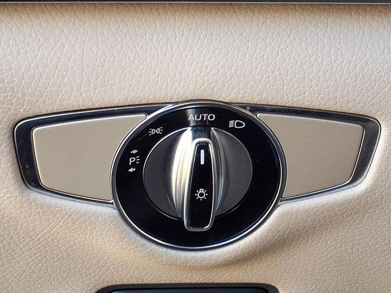 Used 2015 Mercedes-Benz S 550 550Image 17