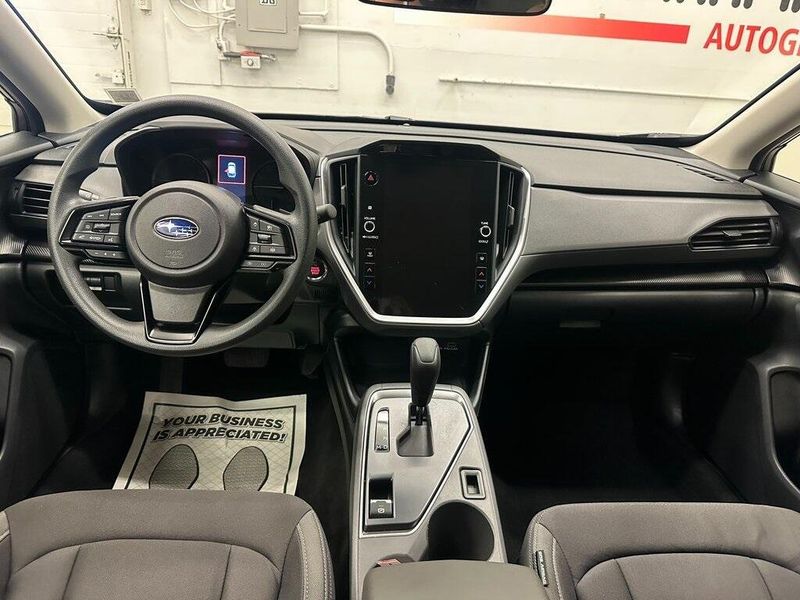 2025 Subaru Crosstrek Premium photo 16