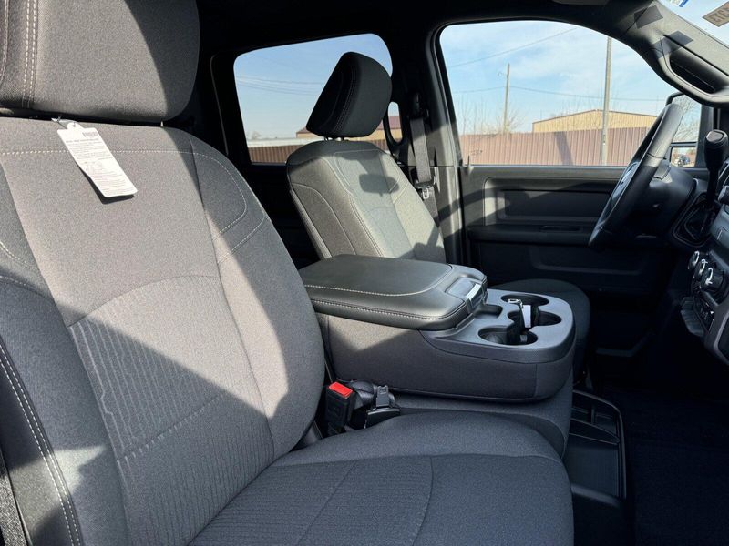 2024 RAM 2500 TradesmanImage 14