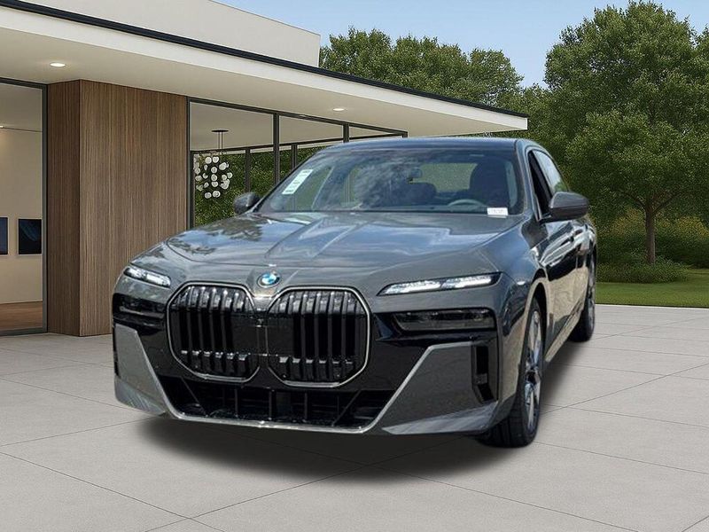 New 2026 BMW 7 Series 760i xDriveImage 3